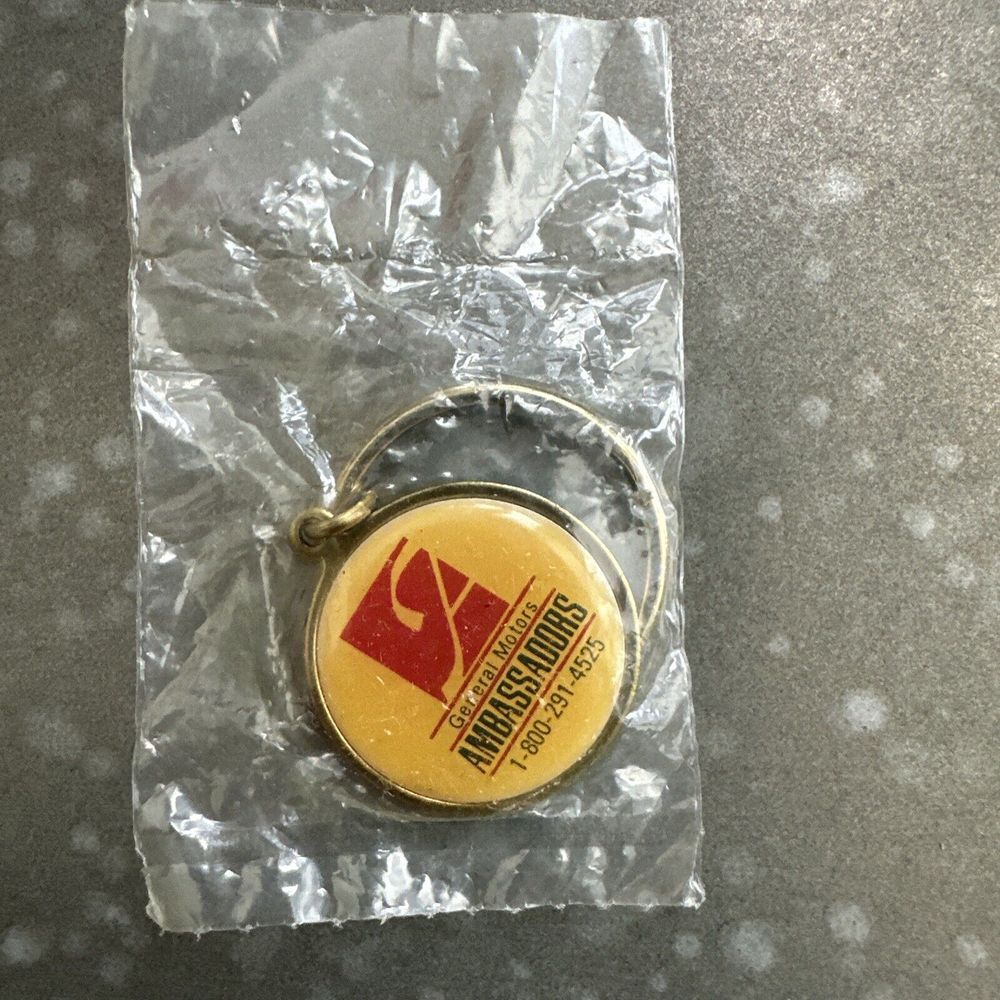 New !!!Vintage General Motors Ambassadors 2.5" Key Ring Key Chain GM Program HTF